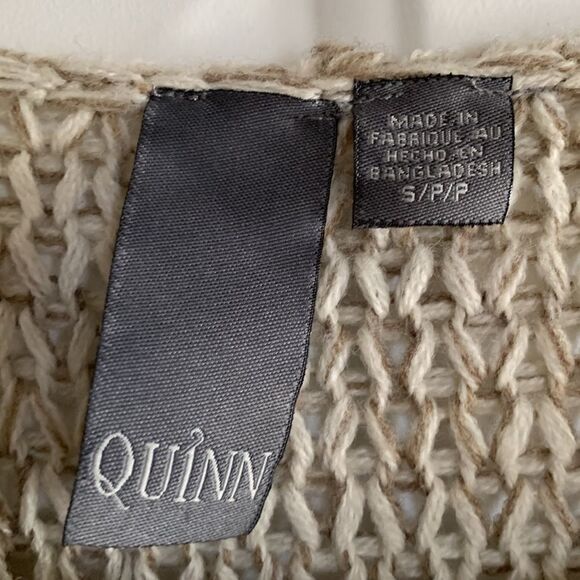 Quinn Sz Small Sweater Cream & tan colors - Picture 4 of 6